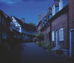 Review: Voices from the&nbsp;Dead